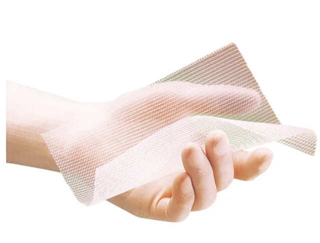 Knitted polypropylene hernia mesh